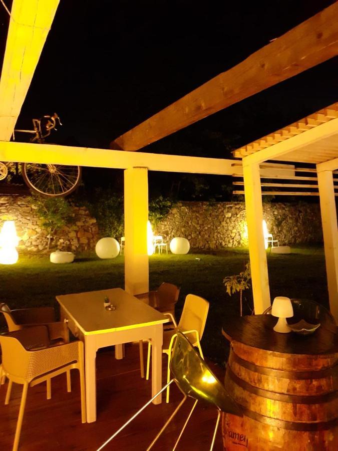 La Mosie Hotel Haţeg Екстериор снимка