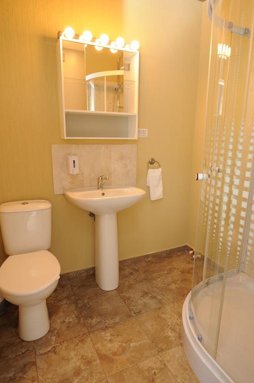 La Mosie Hotel Haţeg Стая снимка