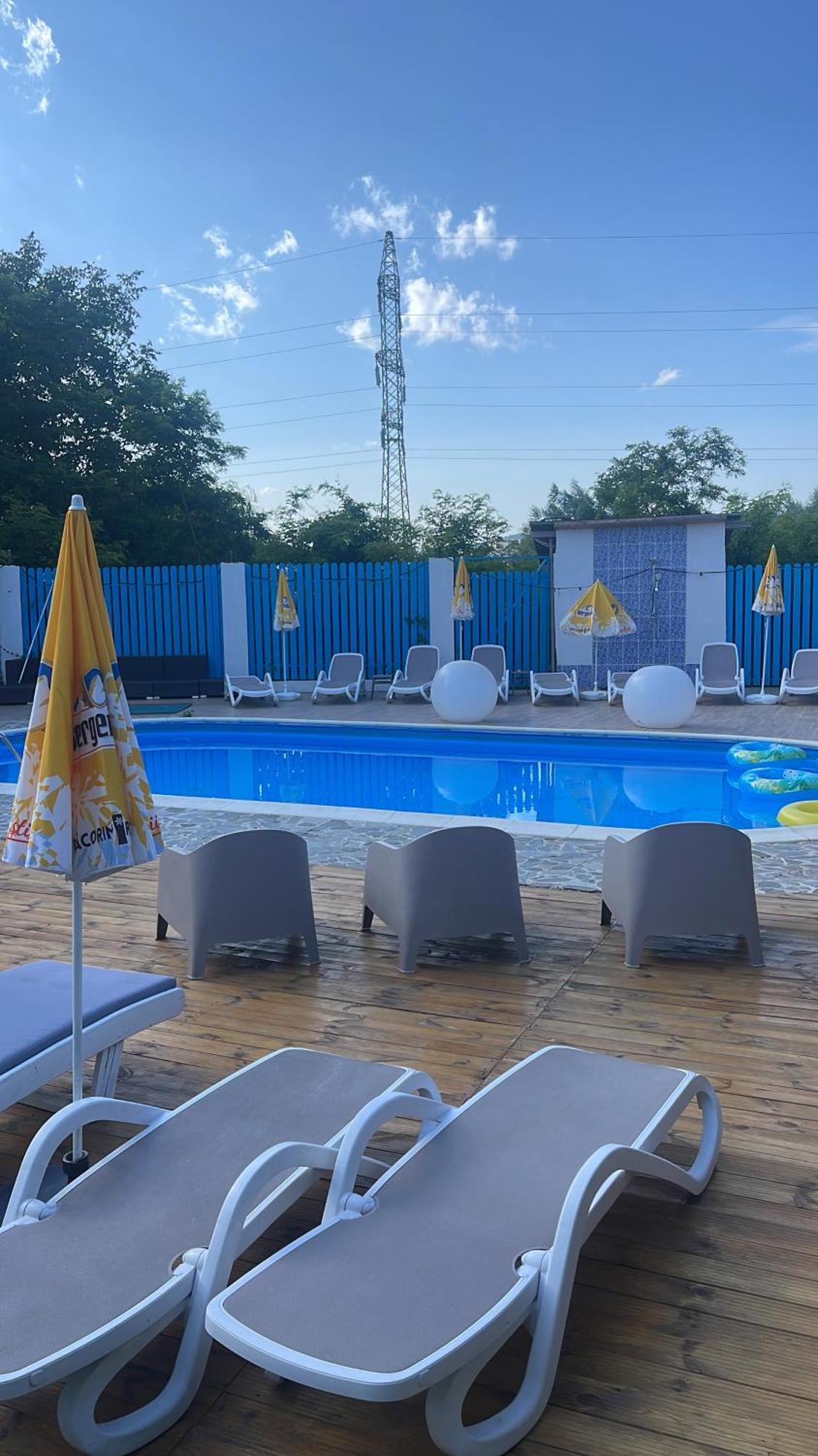 La Mosie Hotel Haţeg Екстериор снимка